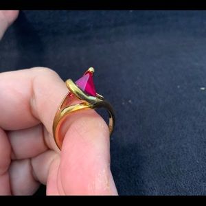 Ruby & gold ring. Size 8